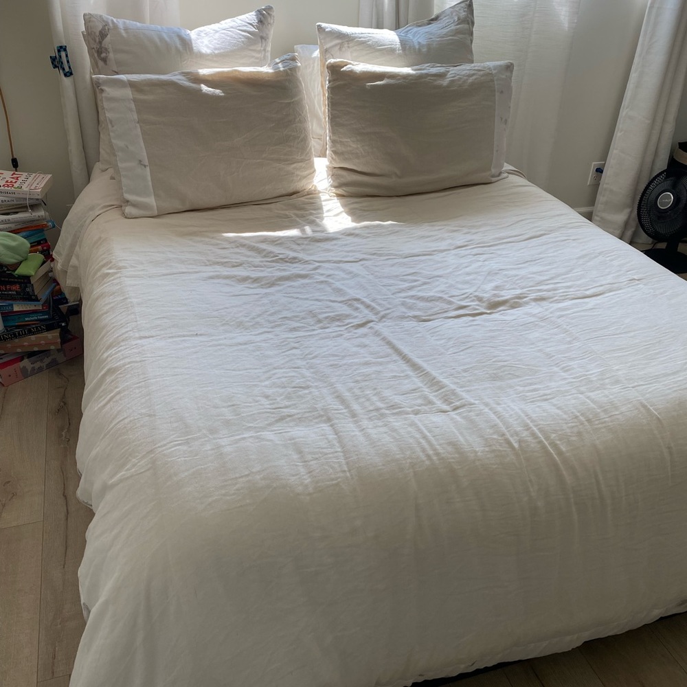 Flower dyed Alisha Anthropologie Linen Duvet Set - Queen
